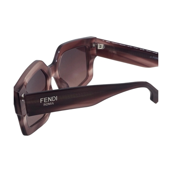 FENDI Stylish Brown STRIPED  Sunglasses - Picture 5 of 5